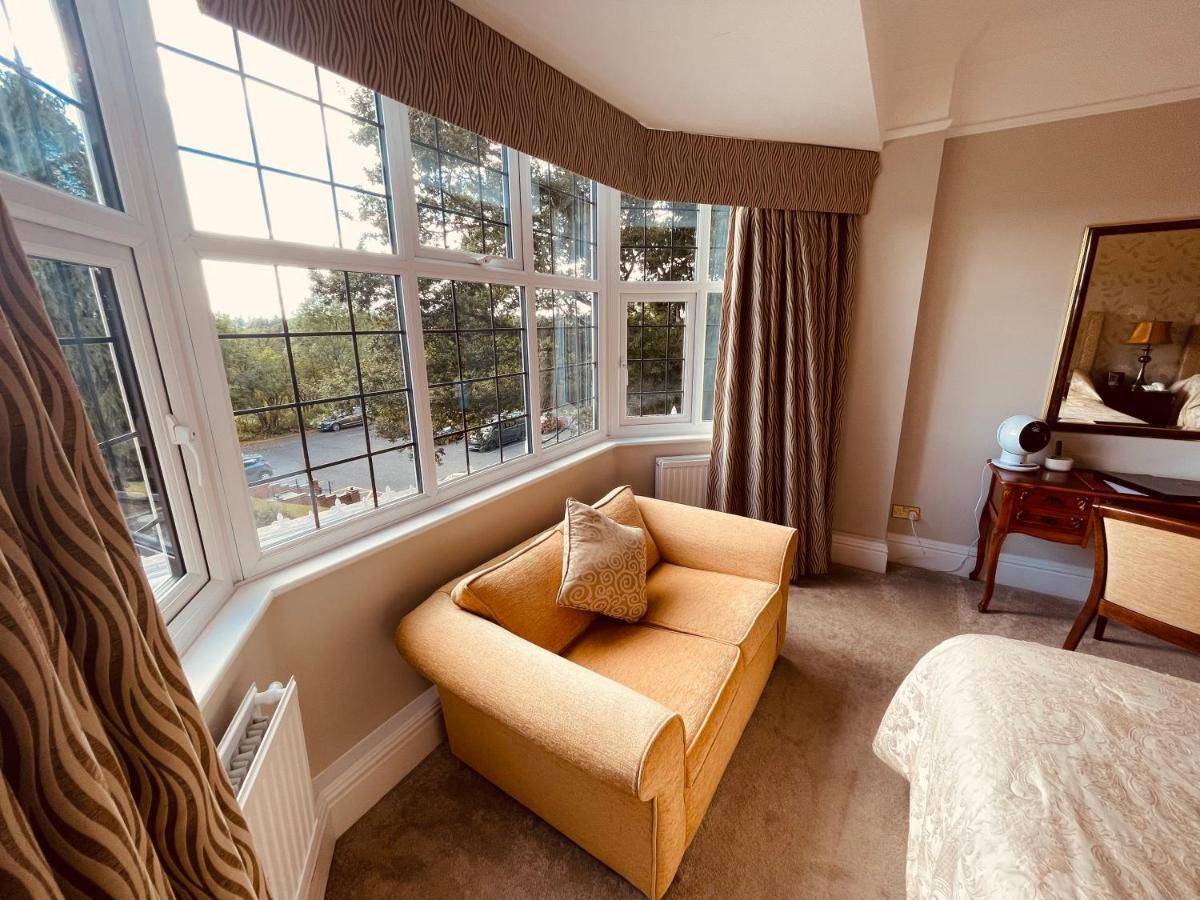 Nuthurst Grange Country House Hotel & Restaurant سوليهال المظهر الخارجي الصورة