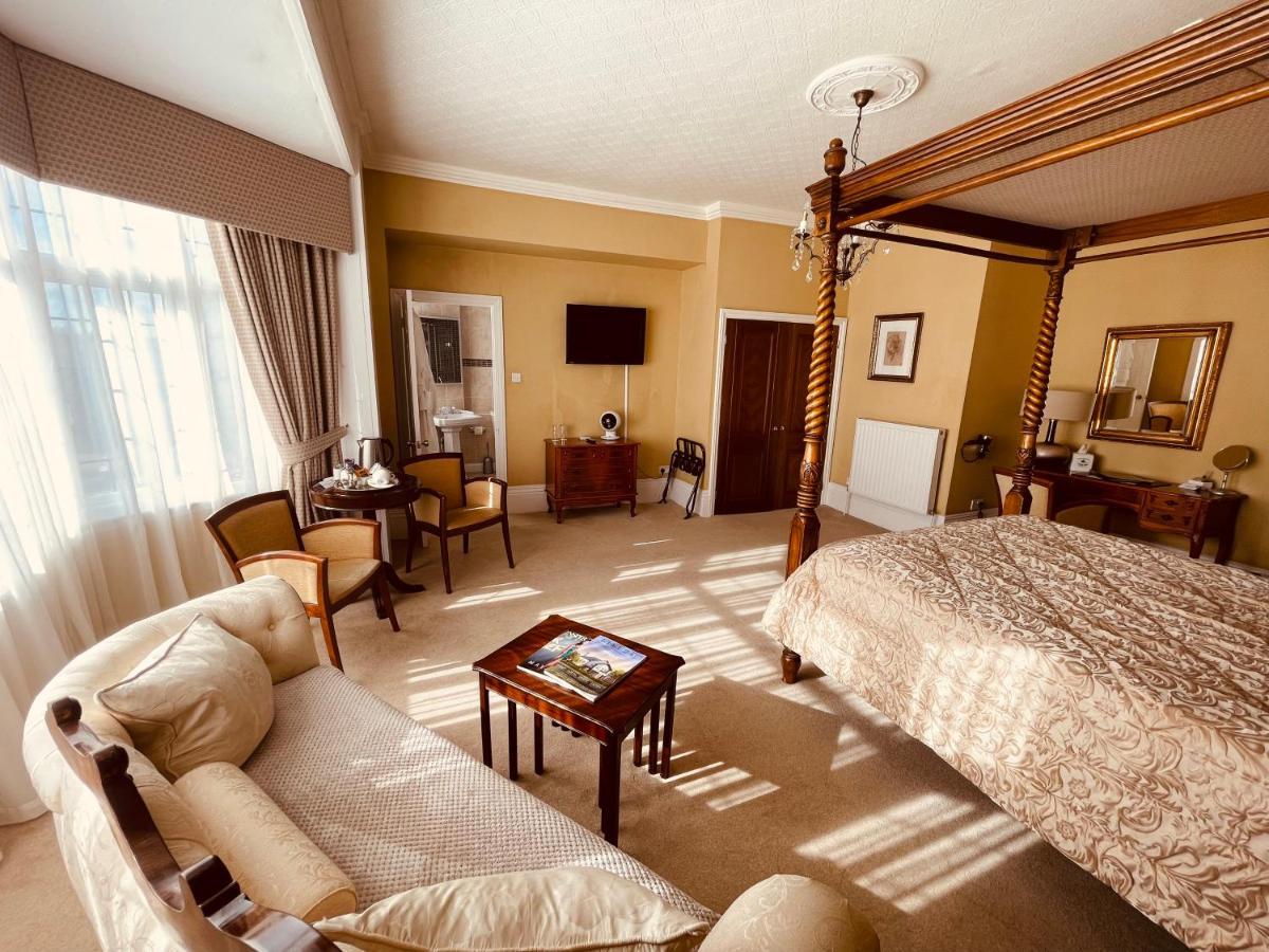 Nuthurst Grange Country House Hotel & Restaurant سوليهال المظهر الخارجي الصورة
