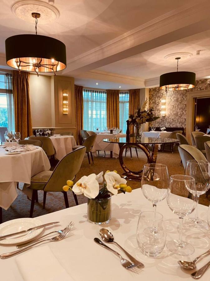 Nuthurst Grange Country House Hotel & Restaurant سوليهال المظهر الخارجي الصورة